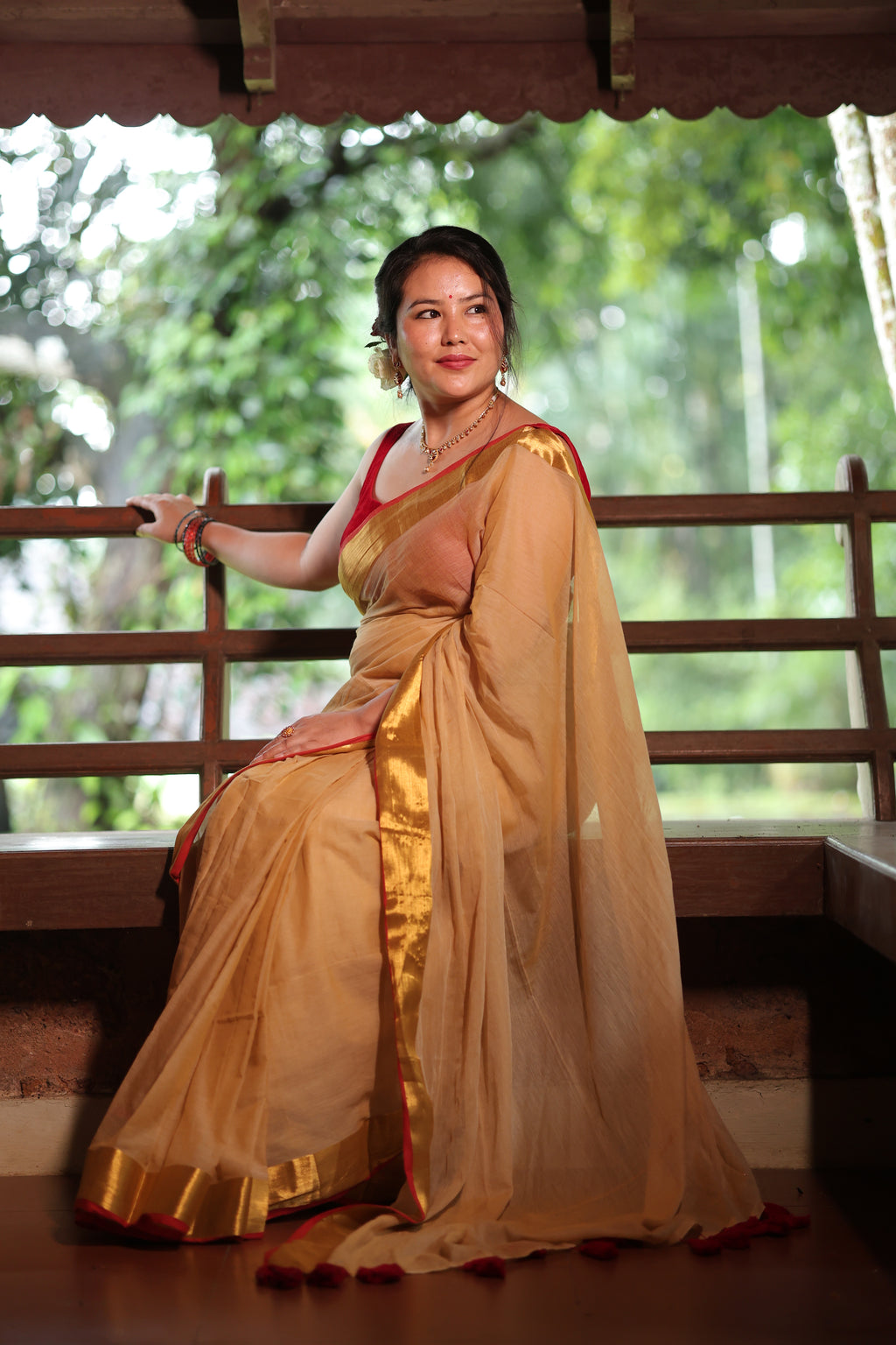 Golden Charm - Mul Cotton