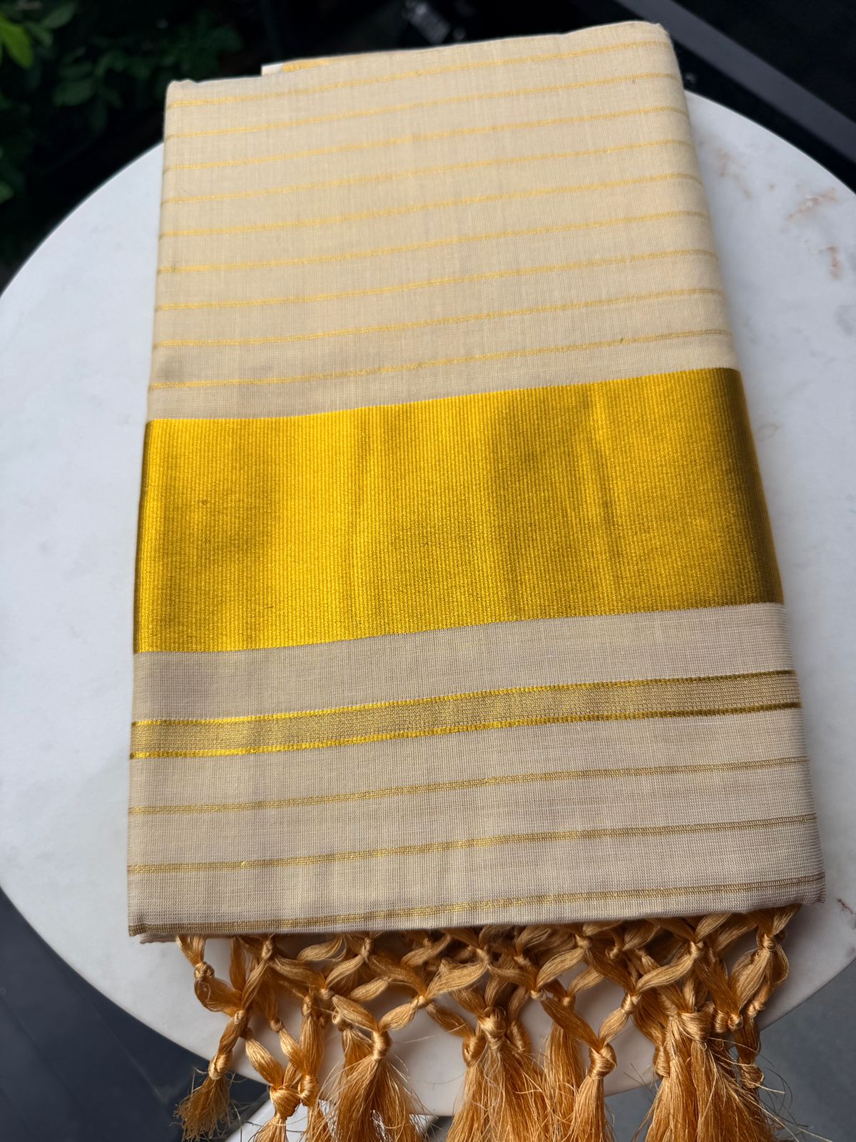 Kerala Kasavu Saree